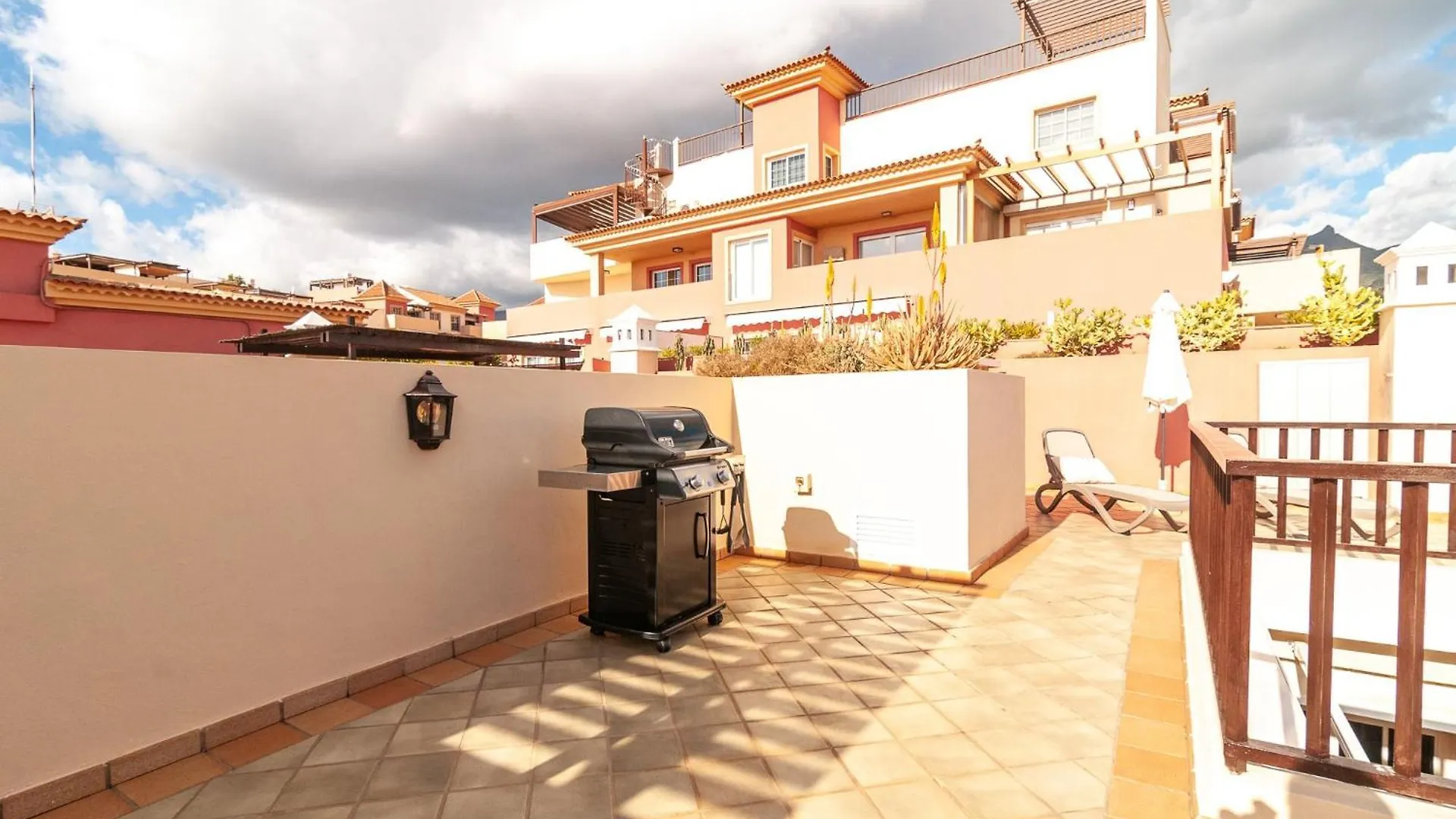 Beautiful 2 Bedroom Penthouse Terrazas Del Duque Costa Adeje